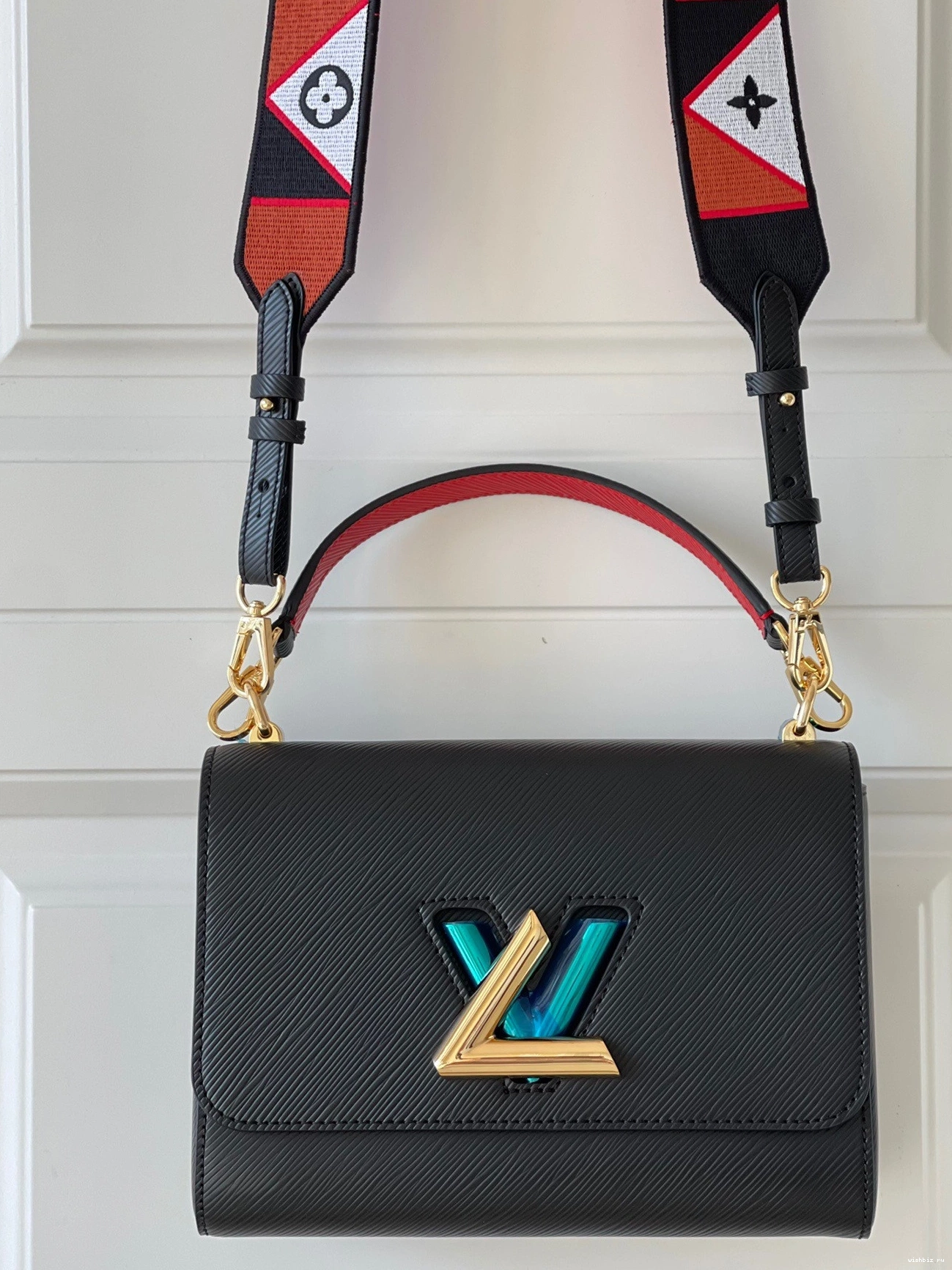 WIS VUITTON TWIST MM LOUIS 0813
